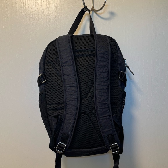 Athleta Excursion Backpack - Picture 7 of 11